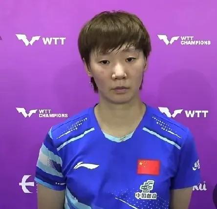 王曼昱今天手气也很好，救了两三个擦网球。
王曼昱3：1战胜迪亚兹，挺进日本冠军赛
