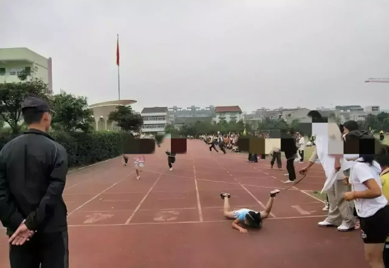 糊涂法官判糊涂案！河南，体育老师安排学生进行100米短跑测试。岂料，其中一名学生