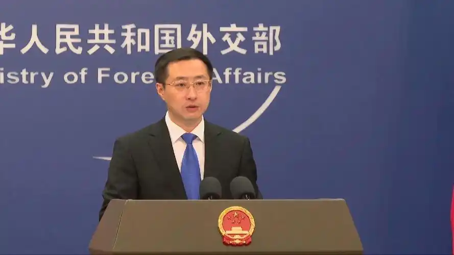 为什么中国要和美国干到底？这么说吧，只要中国人这把不打“翻身仗”，美国人逮到机会