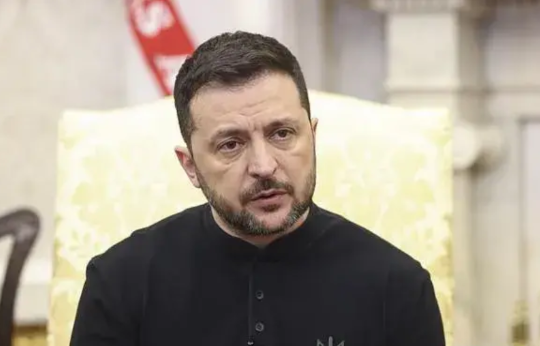 不打了，总可以了吧！针对美国放话断绝对乌克兰的所有援助，泽连斯基退无可退之时，终