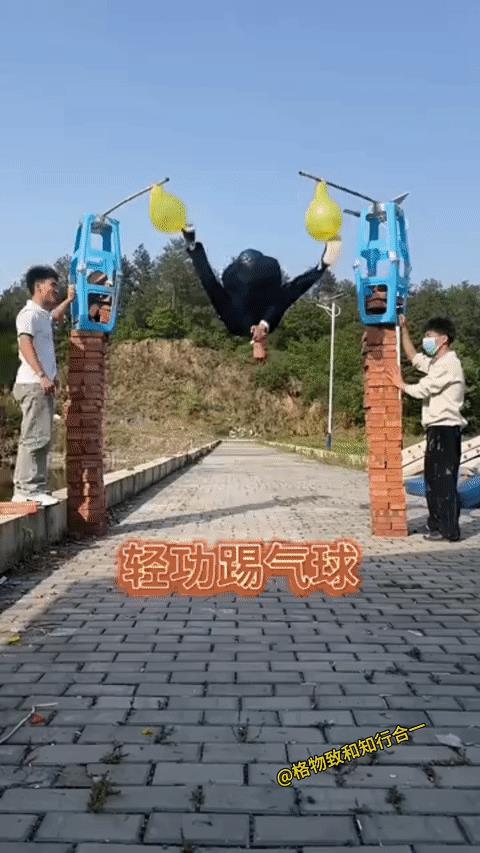 这弹跳力太厉害了，真功夫！