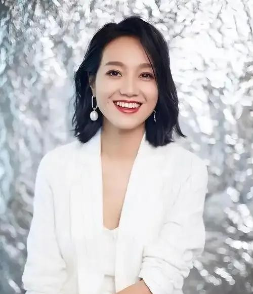朱丹王珞丹是亲姐妹？











娱乐圈的八卦真是让人目瞪口呆！你敢信