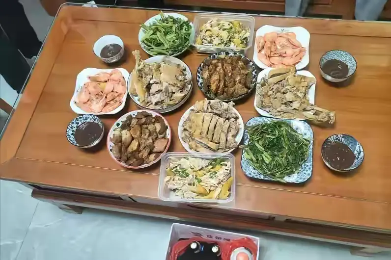 考考你，这是哪里的菜系？