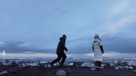 孙丞潇向金莎求婚成功，恭喜恭喜呀！这么大的年龄差，以为弟弟就是谈谈，弟弟不会愿意