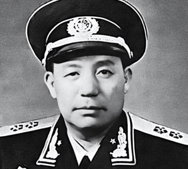 朝鲜战争期间，毛主席问彭德怀谁打美军打得好，彭德怀说42军，毛主席却说:”赶紧把