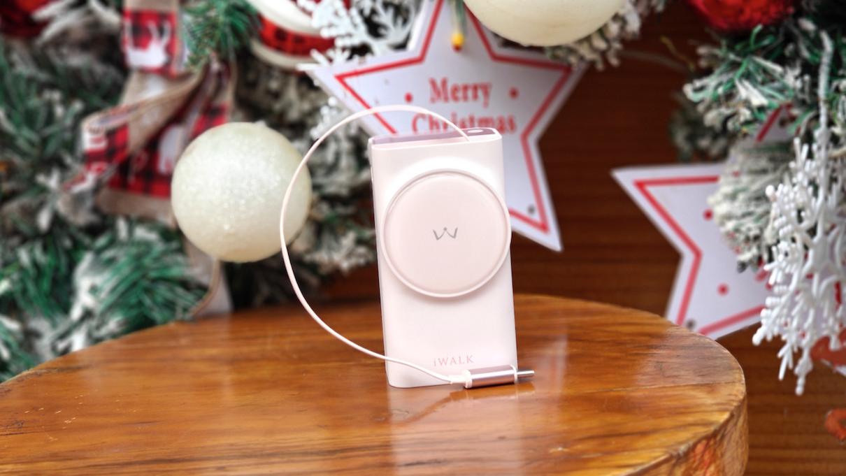 谁懂啊！假期被这充电宝拿捏住了