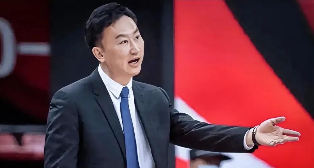 辽宁自媒体爆料，青岛主帅刘维伟将缺席今晚青岛对阵浙江的比赛。
无论事实与否，青岛