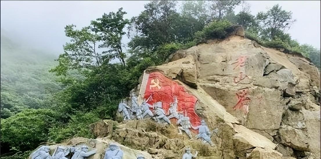 一座老山，只有8平方公里，主峰海拔也才1400多米，可就是这么一座普通的小山，中