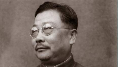 历史幕后的“特工之王”李克农，毛主席曾称赞：“没有他，新中国晚成立十年。”