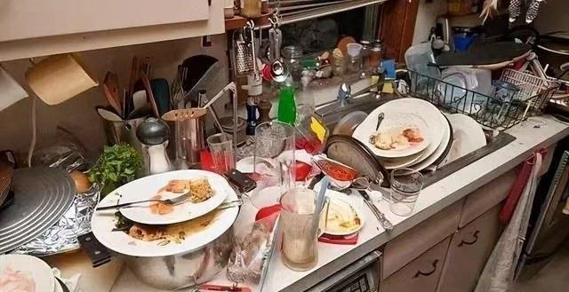 这就是我情愿多花几百块钱在外面请客也不想让客人在家吃饭的原因！