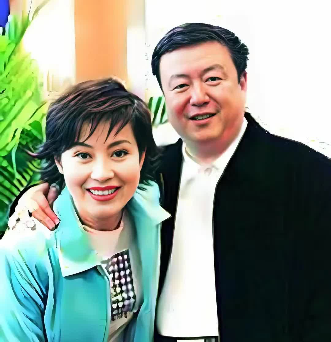 她是演技派女星，是尤小刚的第二任妻子，离异13年仍单身