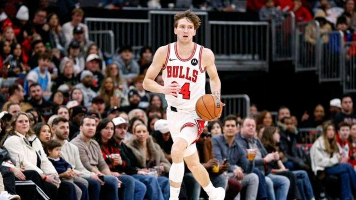 西蒙斯27分 凯尔特人115-101轻取公牛 布泽利斯26分3板2助