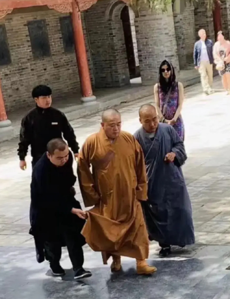 宗教信仰原本是引人向善的！

事到如今，曾经辟过的谣言现被一一实锤！

16岁开