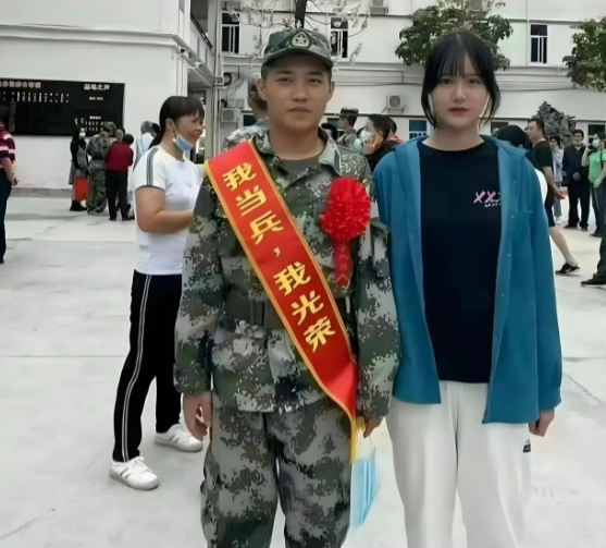 当兵前，当兵后，差别不是一般的大

