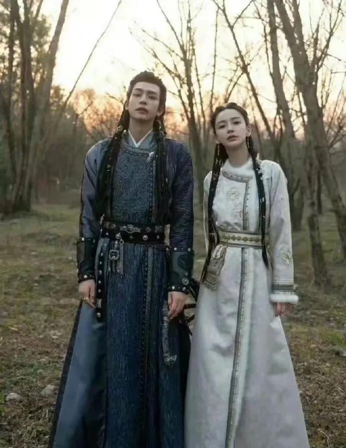 最近娱乐圈又有大动静！前几天就传出baby和宋威龙主演的《相思令》要空降播出，大