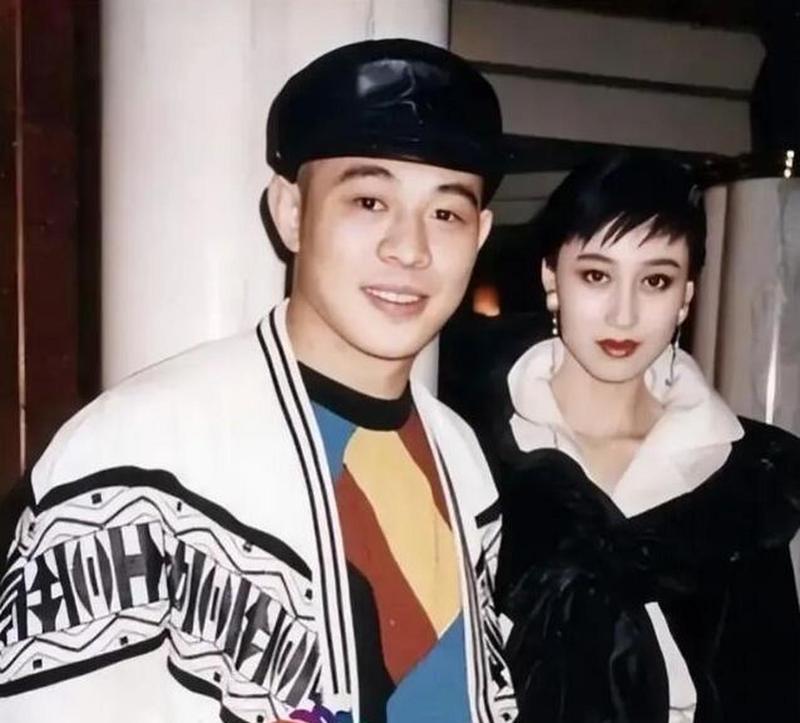 利智曾深情谈及李连杰：“他让我觉得，就是这个人了。”从《龙在天涯》片场的一眼倾心