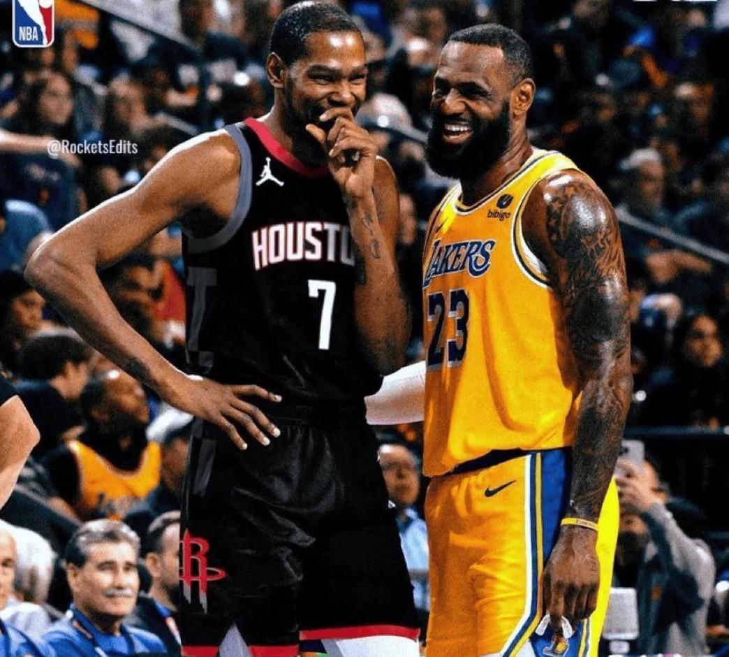 #NBA湖人队# 『就在今天！NBA 传来多则湖人队相关消息』
1、据此前NBA