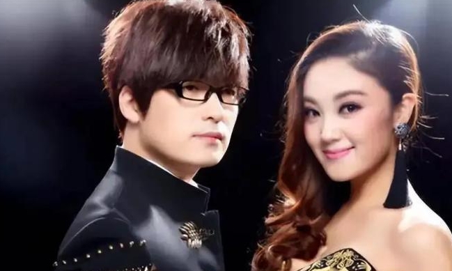 玖月奇迹为什么要离婚？并非是王小海太花心，婚变真正原因浮出水面。当时，两人年入4