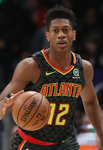 湖人放弃亨特！湖记解释：他下季2491万美元， 湖人不想出这钱！
骑士将亨特交易