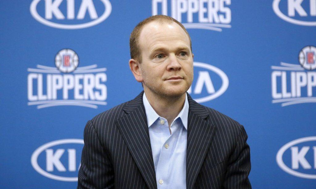 从目前的各种报道来看，快船队与保罗分道扬镳可能是这样：
泰伦卢：这里是我说了算，