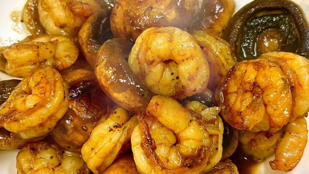 蒜香控必试！口菇裹满虾仁鲜汁，鲜嫩暴击味蕾