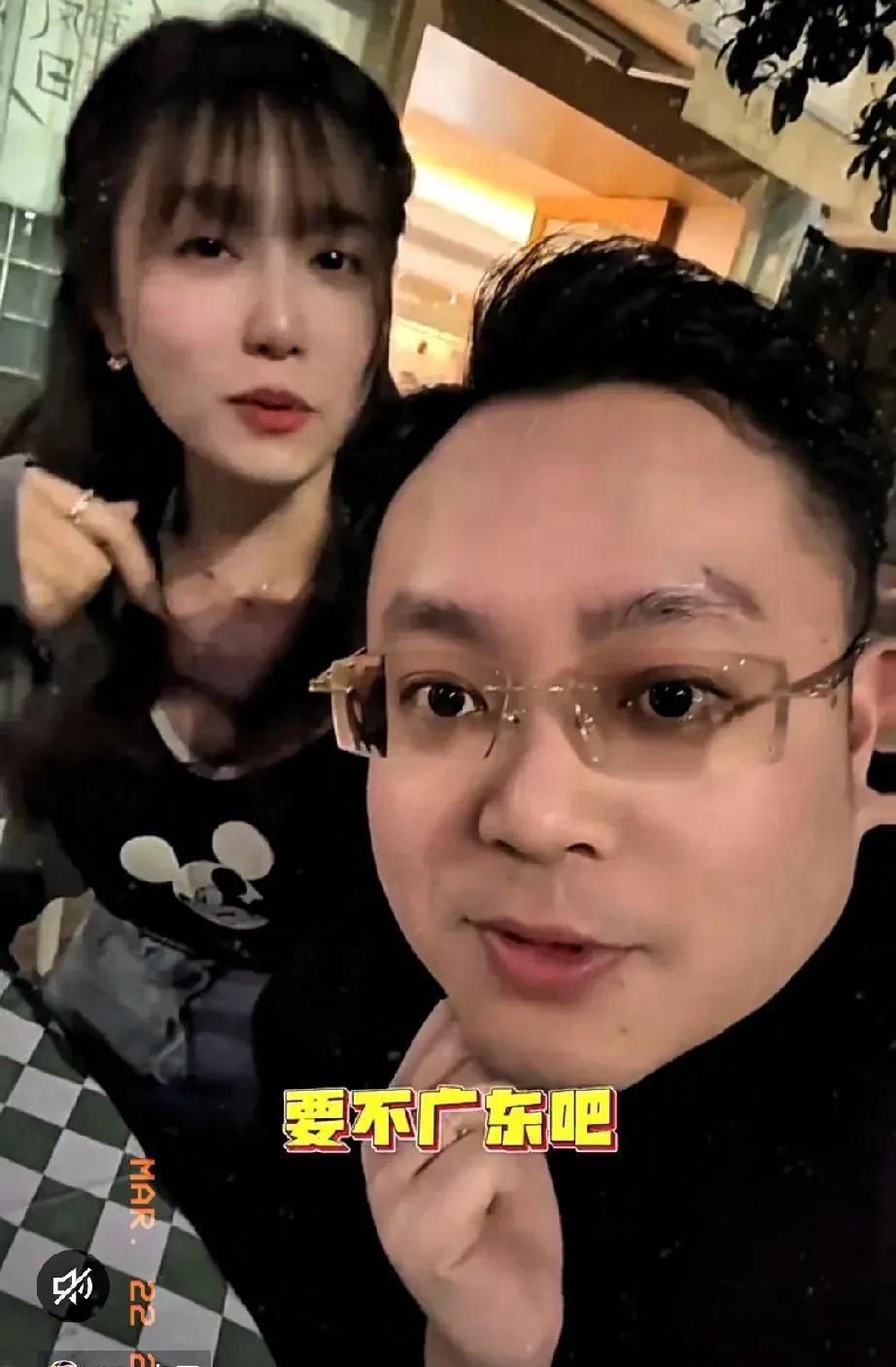 杜锋看到了吧！同曦老板娘希望季后赛就打广东，因为打广东时，同曦让一套首发。士可忍