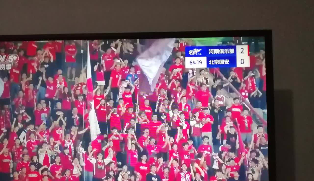 瑕不掩瑜！黄锐锋在拉莫斯的雕琢下越发闪亮！
曾经在南极一治下，黄锐锋经常背锅，