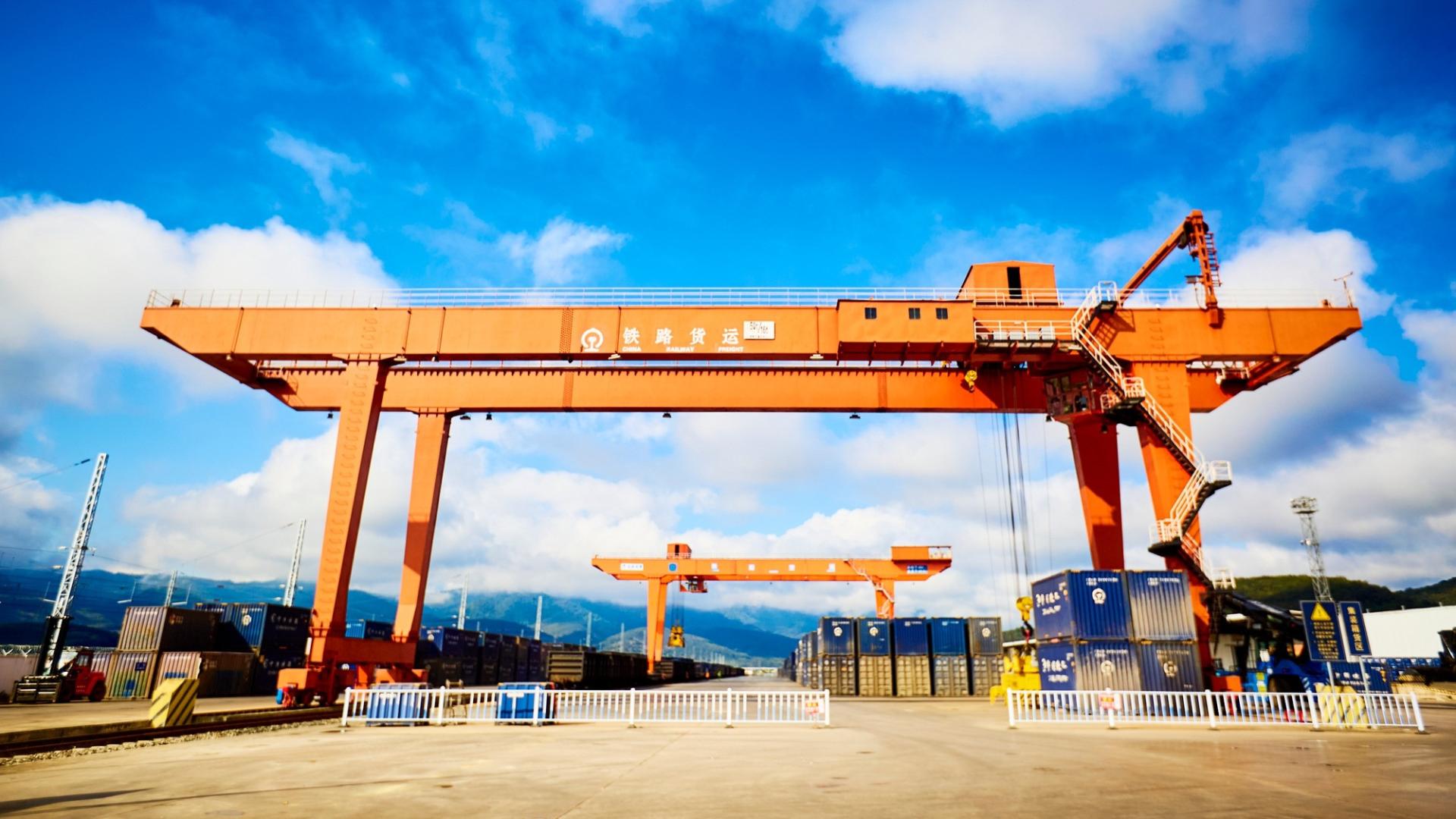 西双版纳野象谷物流园，边境线上的物流心跳，国际陆港的硬核之旅