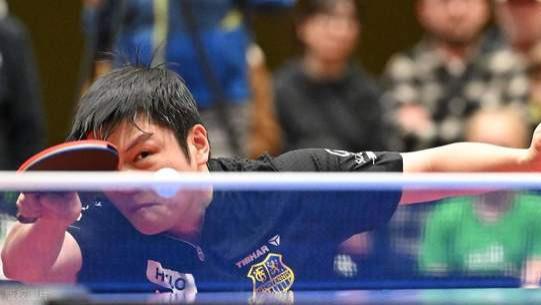 扛久了一单，只能选择最保守最稳妥的技战术，不敢玩球；德甲不用