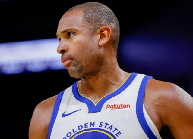 NBA常规赛，勇士主教练史蒂夫-科尔今日接受了采访，谈到了老将艾尔-霍福德。
“