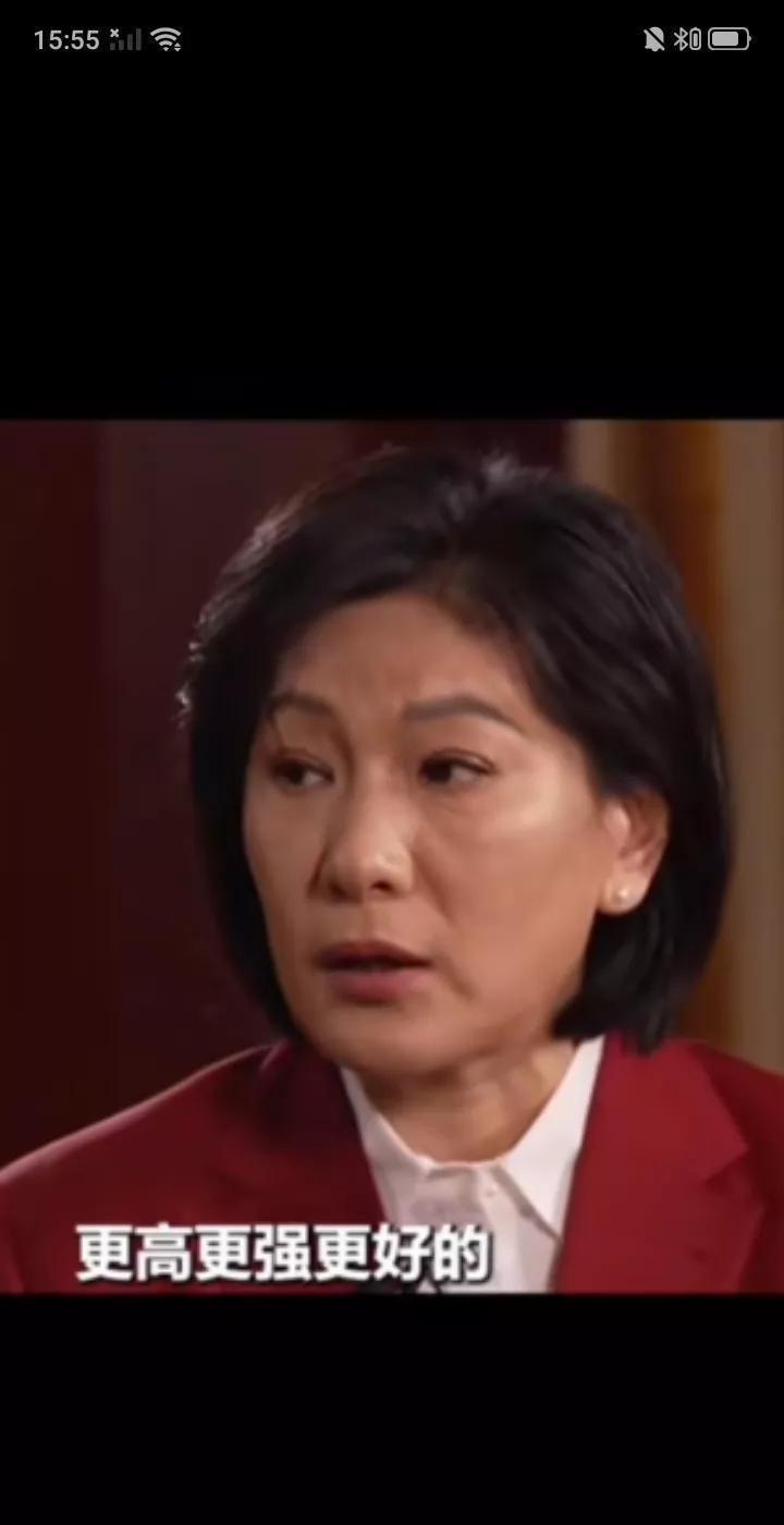 前女篮名将李昕突然开炮：中国篮球根本不缺人！病根藏在骨子里！
她直言后备力量身体