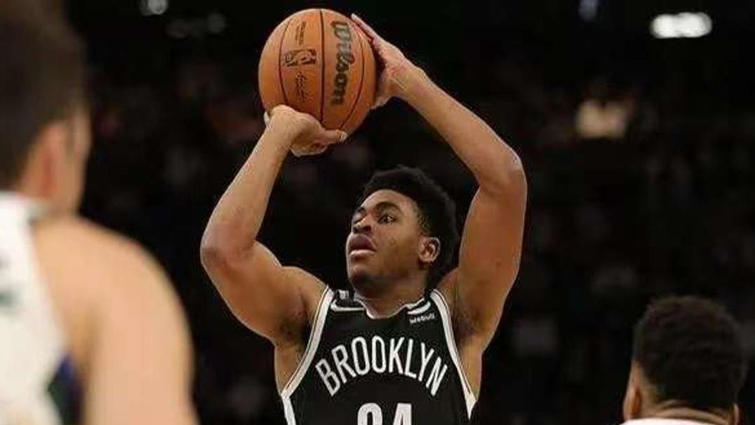 场均24分遭冷落！队友不传引怒火