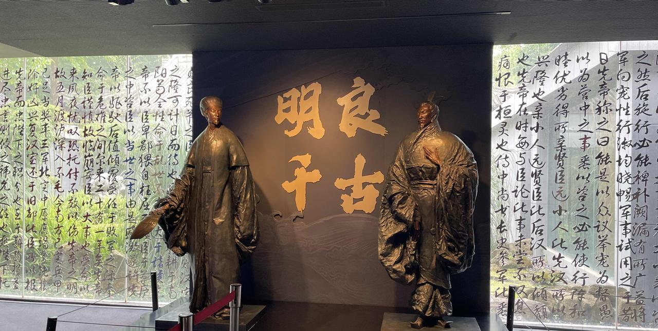 做一个普通中国人，我也不指望他给我挣什么光，但是我只希望他不给我丢脸，为什么呢？