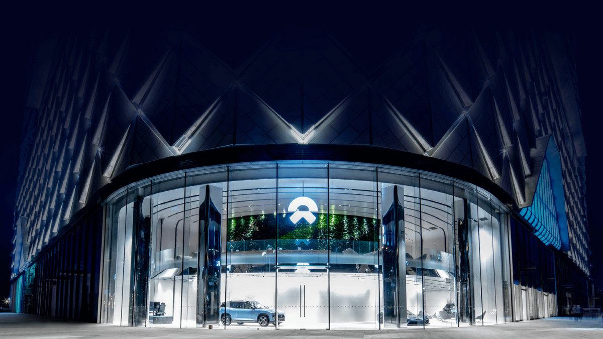 蔚来ES8与乐道L90：十几万的差价究竟在哪里？