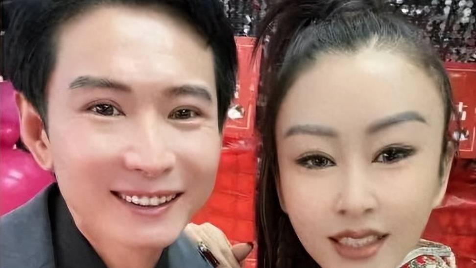 网红韩玉成二婚高调登记，老婆身材惊艳且温柔