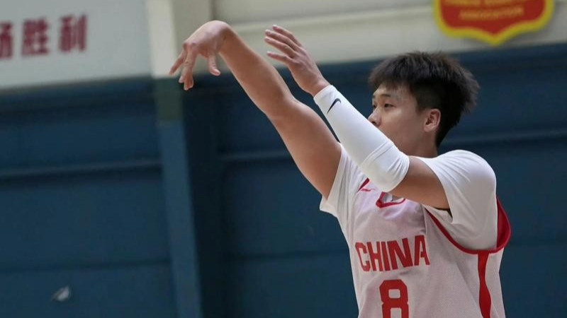 赵睿不当言论引关注！