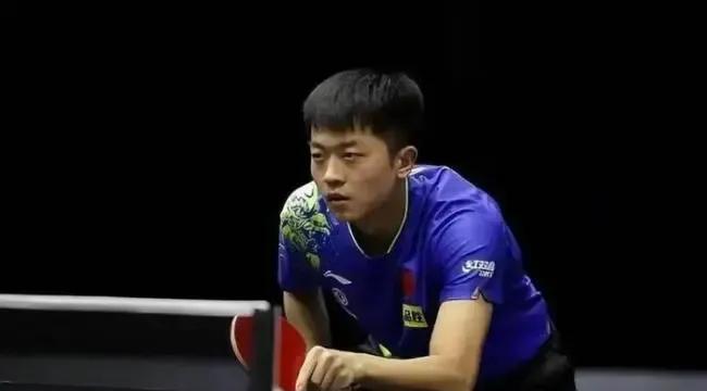 瑞典大满贯男单11/16决赛，温瑞博1-3卡尔德拉诺，国乒林诗栋成独苗～
第一局