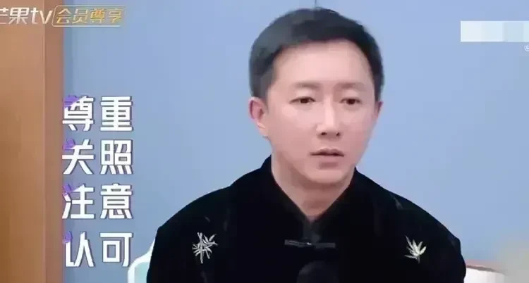 韩庚卢靖姗夫妇相处之道











天呐！我发现了娱乐圈的惊天大秘密！