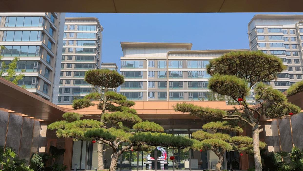 实景比效果图好，实探滨湖区高速尚阖院！