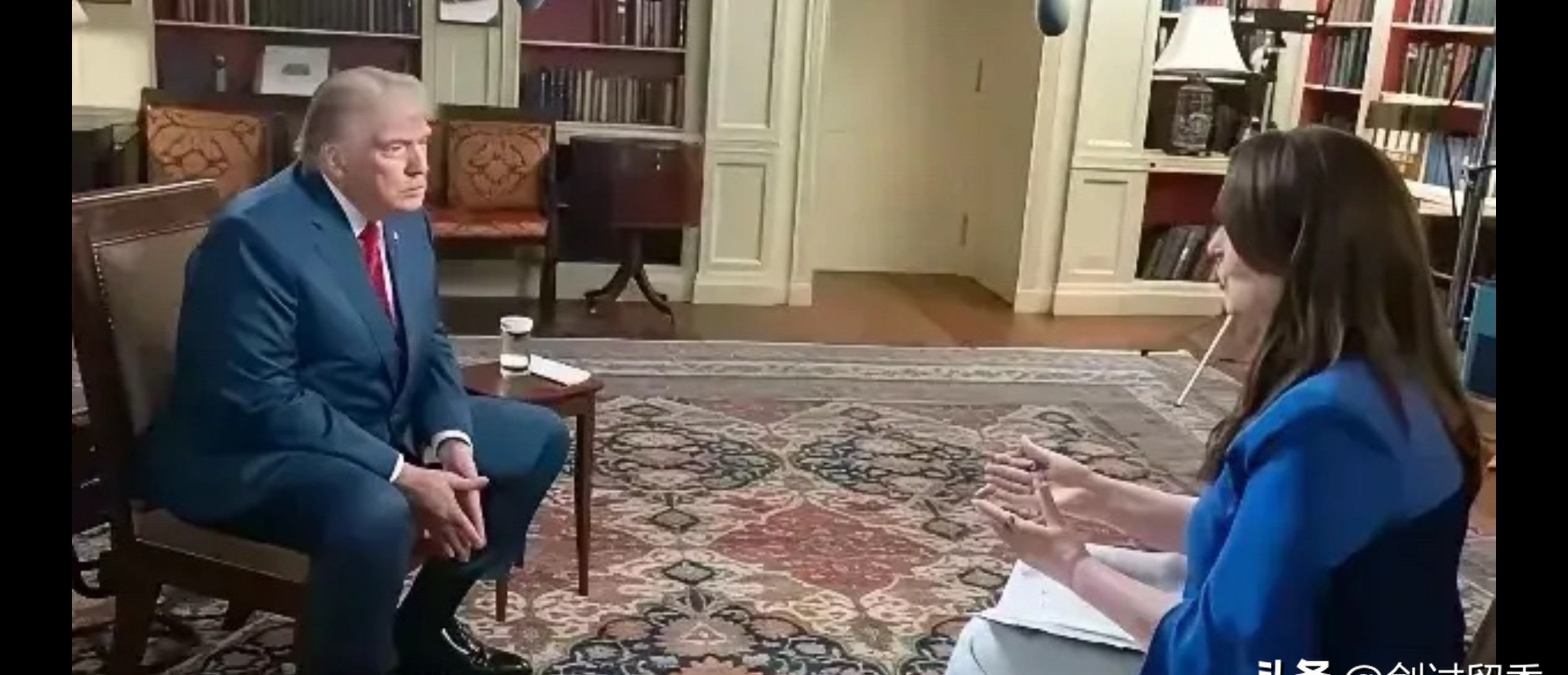 特朗普自爆黑历史：世界本来就这么脏











你敢信？特朗普竟然亲口