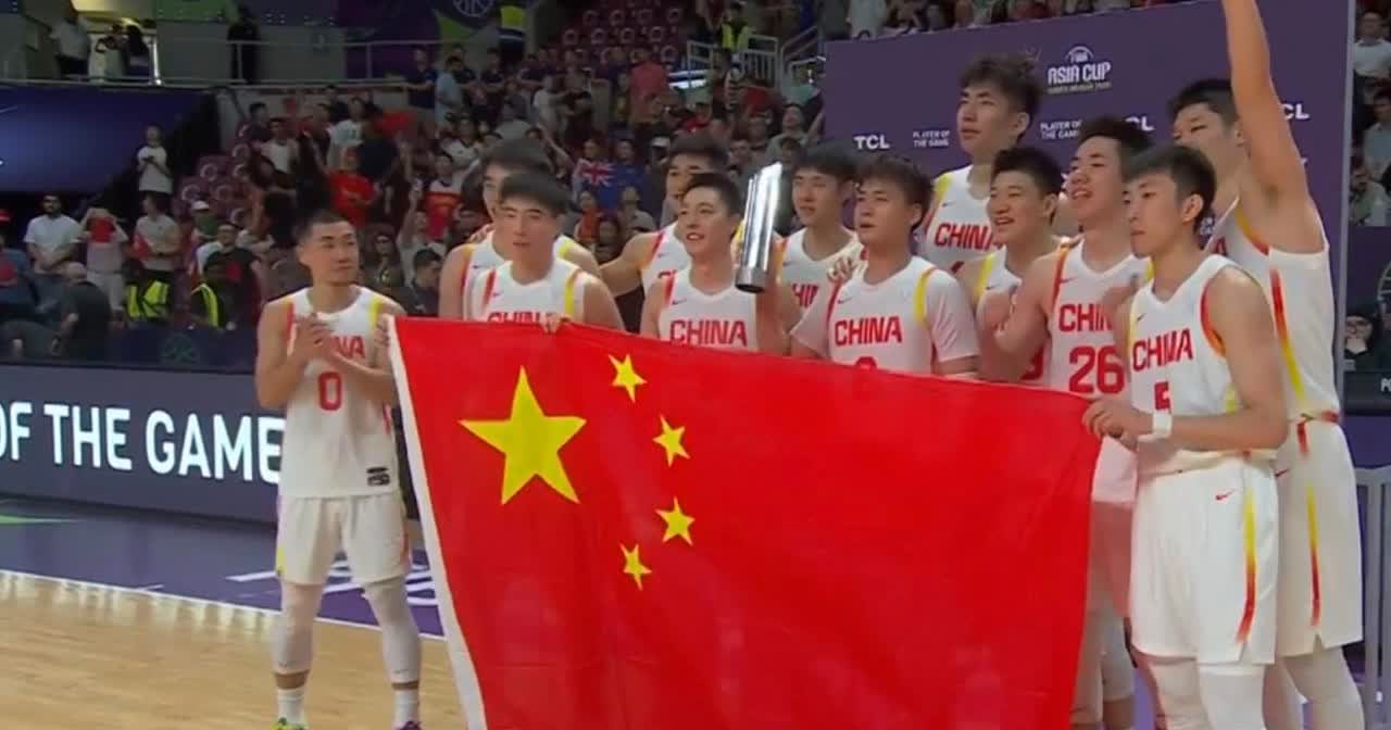 亚洲男篮最新实力排名，绝对是干货满满！

1、澳大利亚
2、中国
3、新