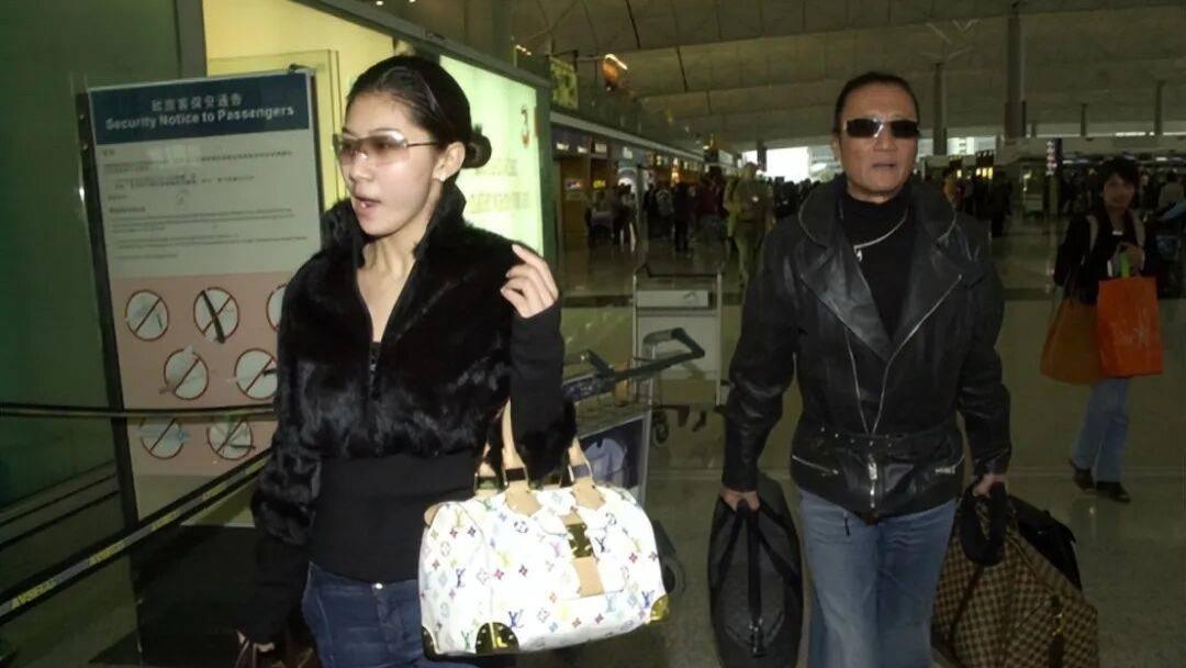 现年89岁的谢贤，如今已经入行超半个世纪，他见证了香港娱乐圈的兴盛与没落