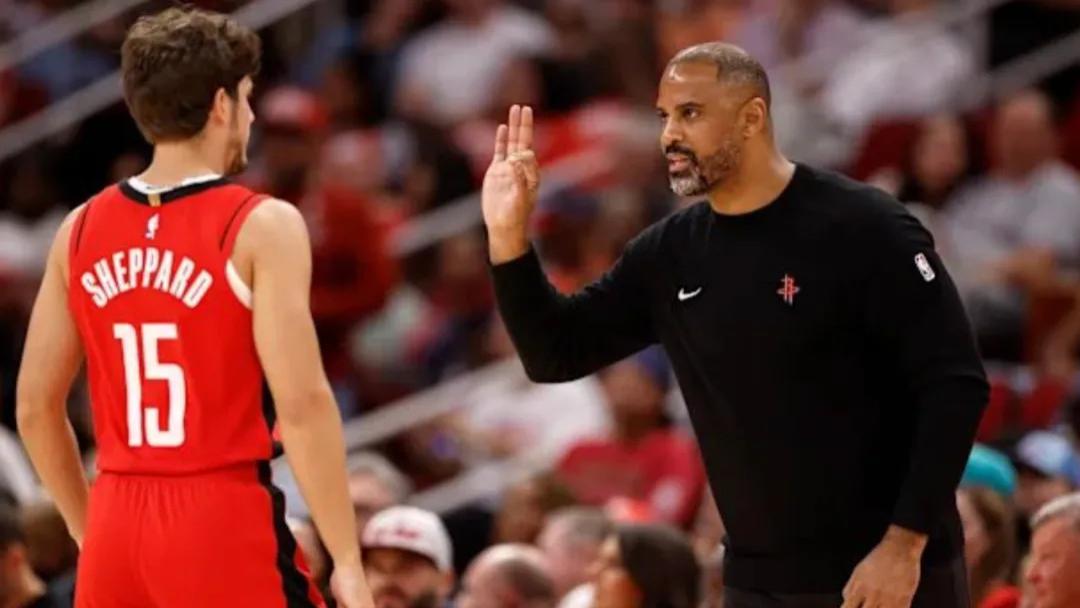 75秒11分！3分3中3！勇士啊，咱就要这个探花吧，火箭愿意