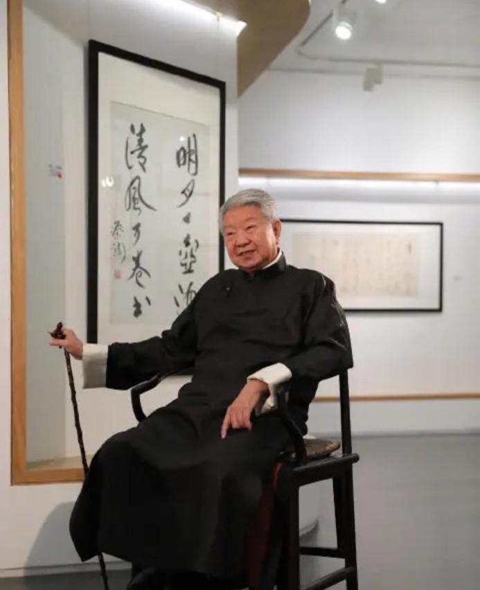 蔡澜先生6 月 25 日在香港养和医院去世，享年 83 岁。
按照先生意愿，丧事