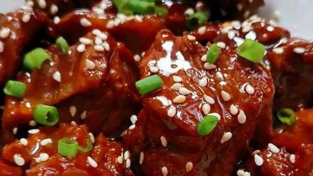 家常糖醋排骨：酸甜酥脆的经典美味