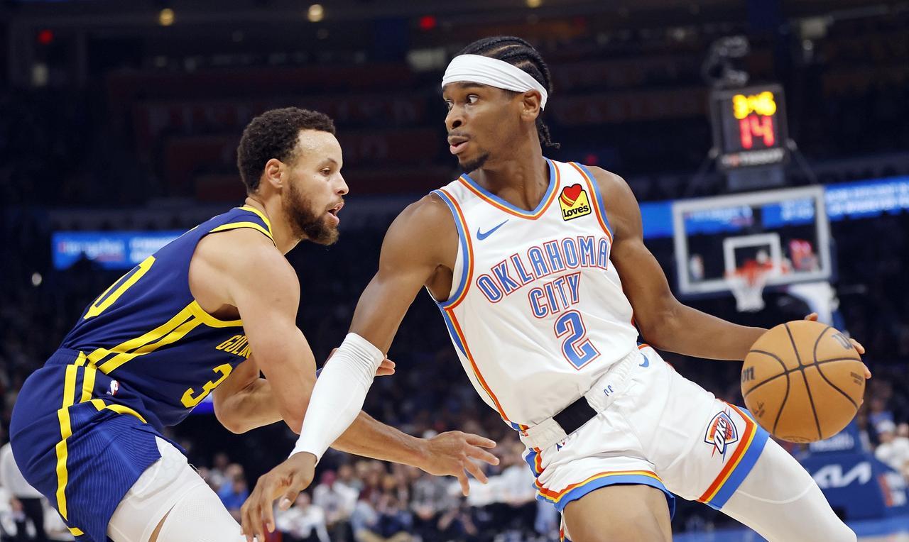 未来属于年轻人！年迈的勇士被年轻的雷霆打得溃不成军！
拥有库里，巴特勒以及追梦格