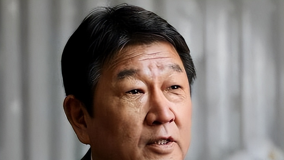 特朗普施压，日方被迫服软，点名波兹坦公告，和中韩发表联合声明