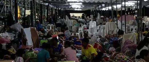 泰方已有超13万民众撤离，这表明泰柬边境冲突正在进一步扩大。泰柬冲突完全是洪森一