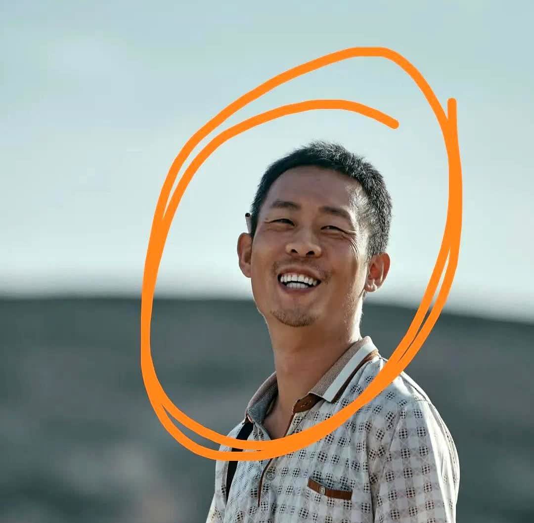 你们发现没？

张译现在最大的问题，不是他的长相被观众挑剔，也不是演技不行，