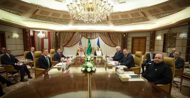 【美国和乌克兰在沙特阿拉伯达成了哪些共识】

1.全线停火，立即执行，但球在俄罗